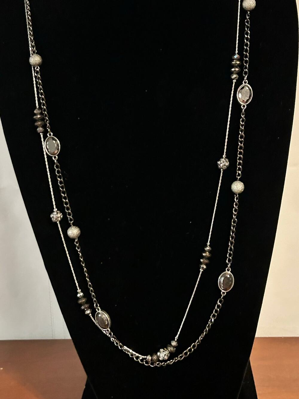 NY Co 36" 2 Strand Necklace Silver Tone Gunmetal Beads Crystal Stations